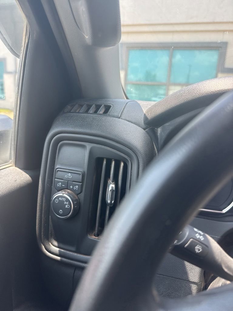 Used 2022 Chevrolet Silverado 2500 W/T w/ WT Fleet Convenience Package RWD image 12