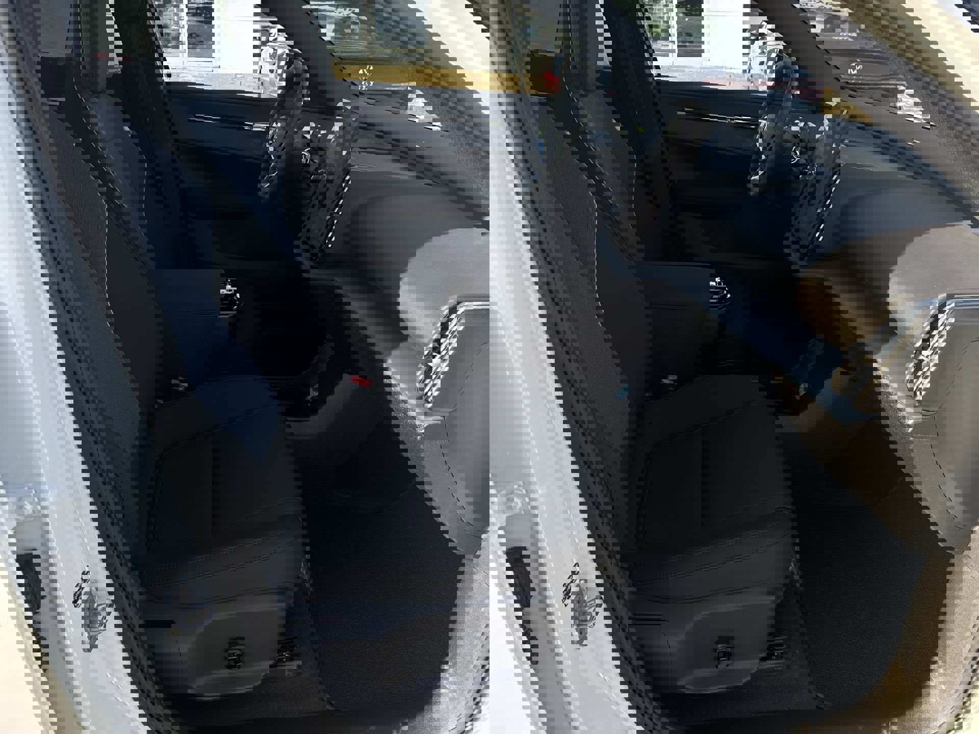 New 2026 Volvo EX30 Ultra image 28