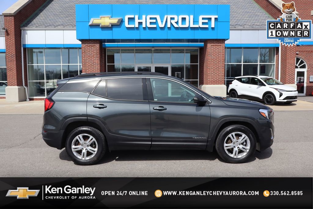 Used 2020 GMC Terrain SLE w/ Driver Convenience Package image 1