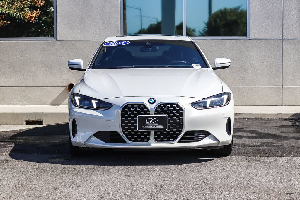 Used 2025 BMW 430i Coupe RWD image 2