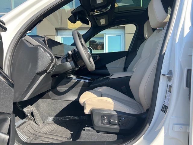 Used 2025 BMW X3 xDrive30i w/ Convenience Package image 10