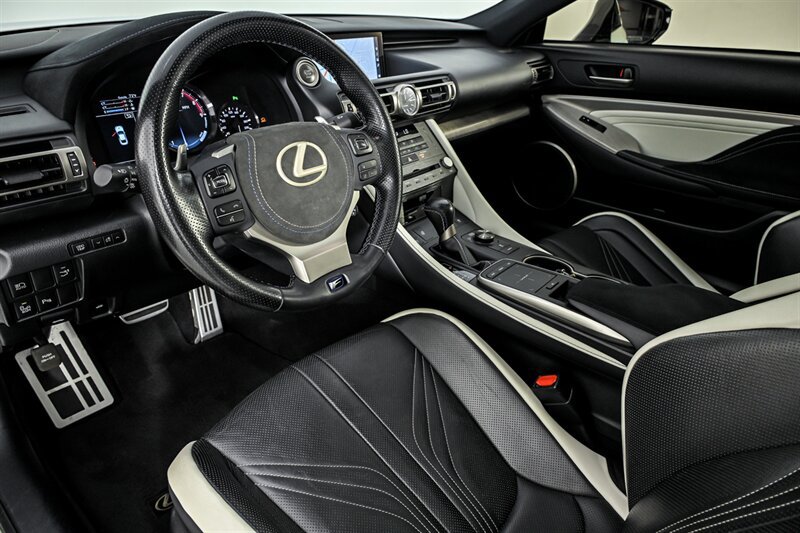 Used 2020 Lexus RC F w/ Premium Package RWD image 15