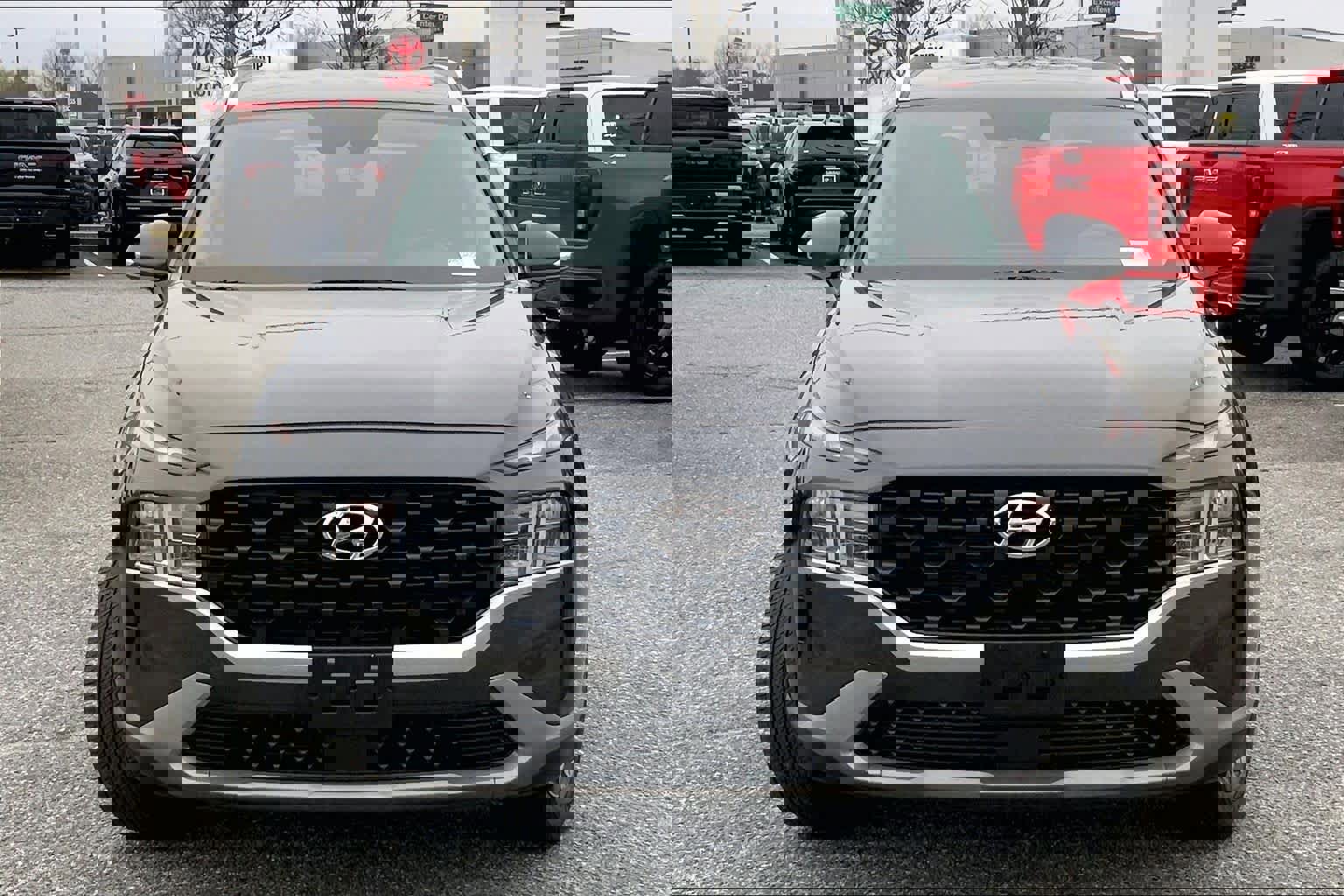 Used 2023 Hyundai Santa Fe SEL w/ Cargo Package image 3