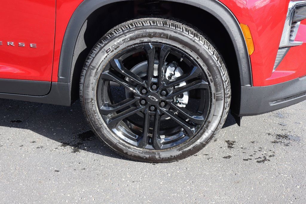 New 2026 Chevrolet Traverse LT w/ Driver Confidence Package image 33