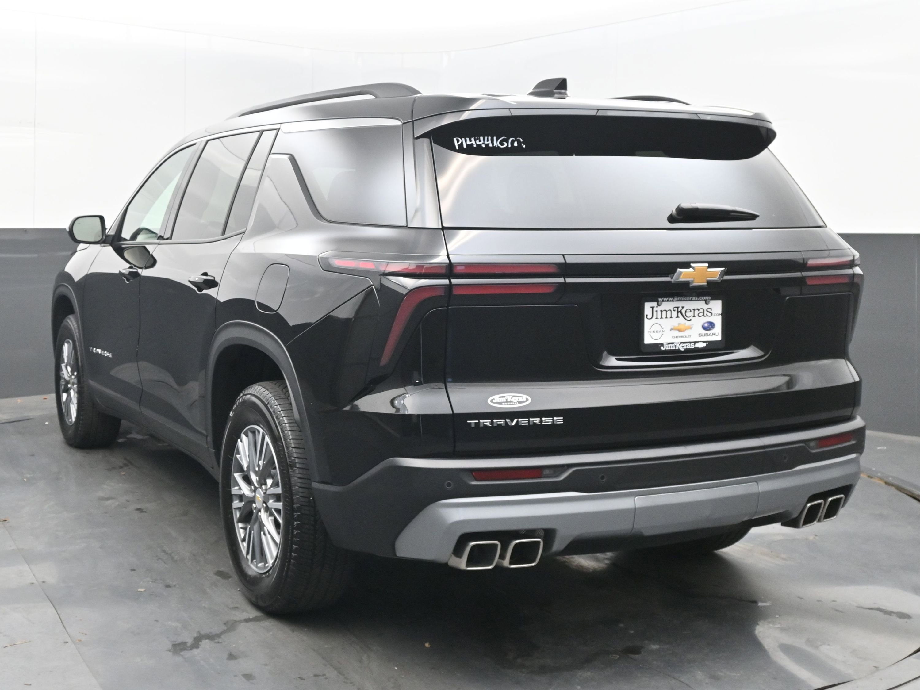 Certified 2025 Chevrolet Traverse LT image 8