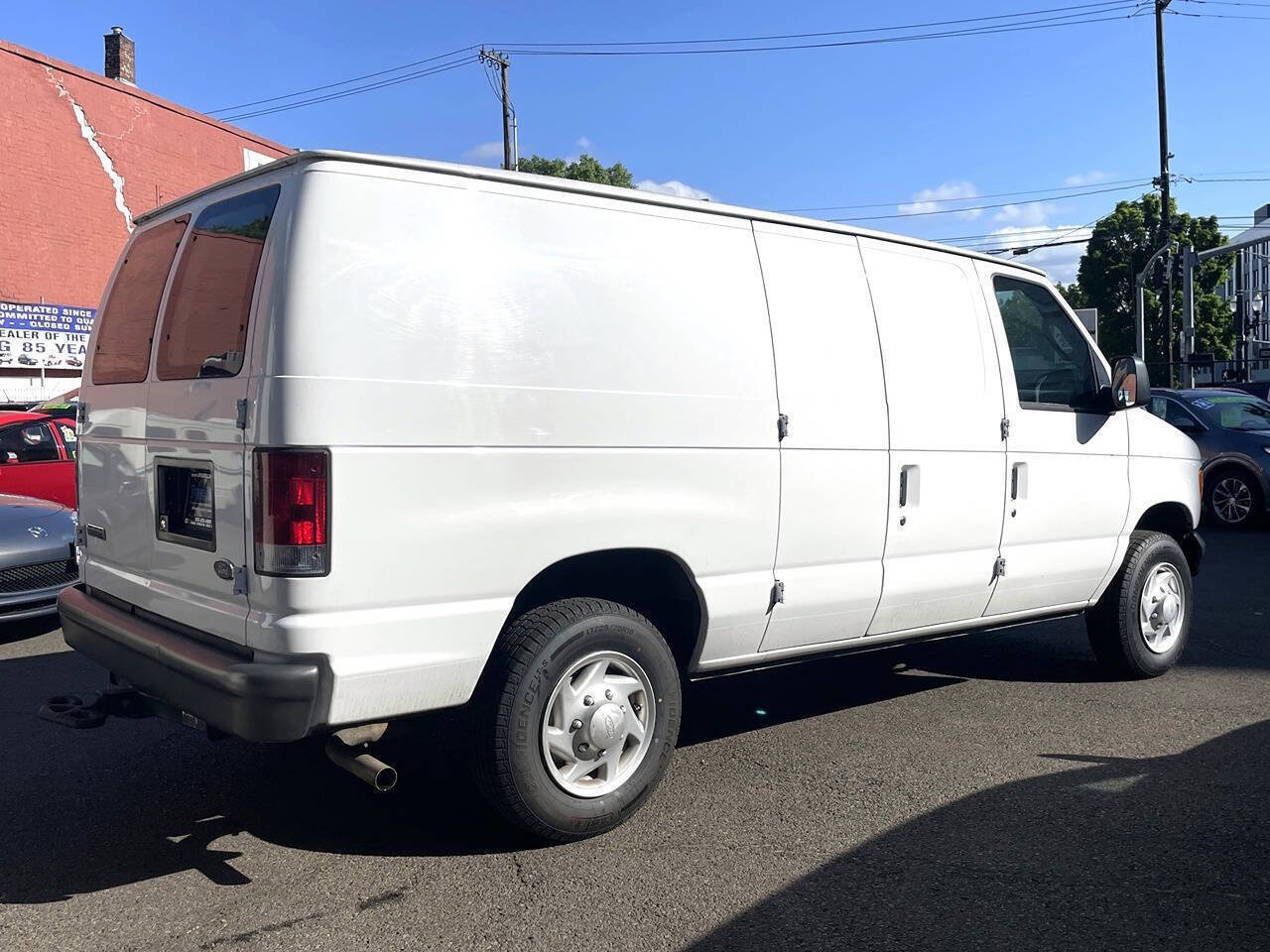 Used 2007 Ford E-150 and Econoline 150 RWD image 4