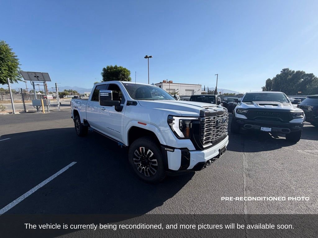 Used 2026 GMC Sierra 3500 Denali Ultimate AWD/4WD image 8