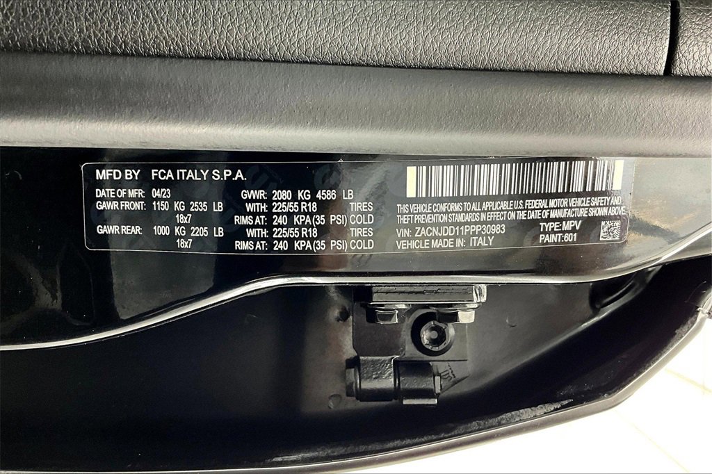 Used 2023 Jeep Renegade Limited image 35