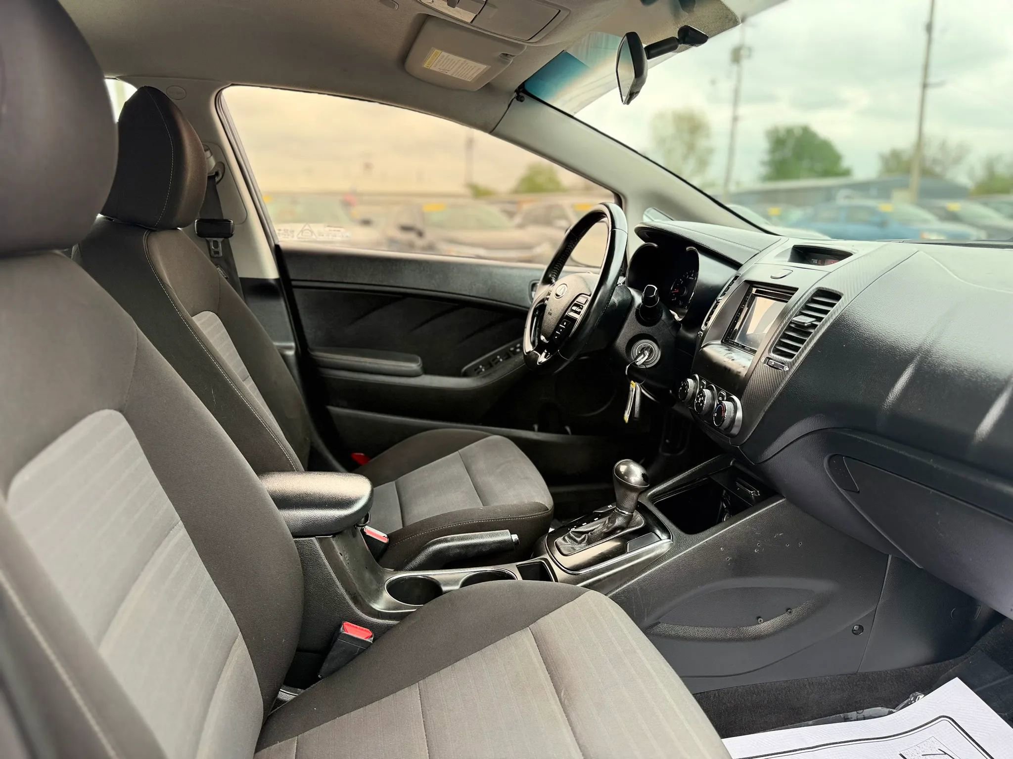 Used 2018 Kia Forte S image 18