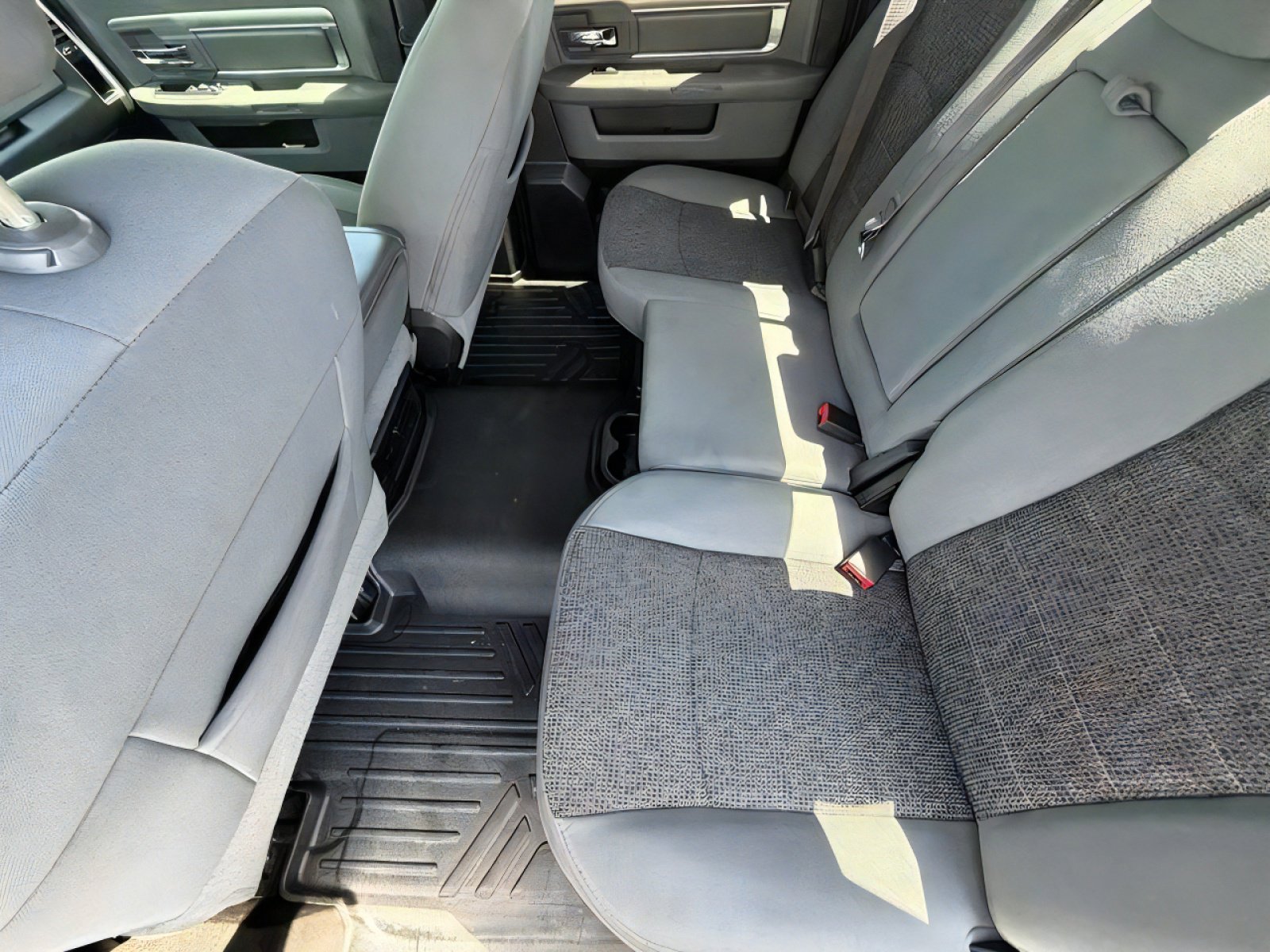 Used 2019 RAM 1500 Big Horn RWD image 12