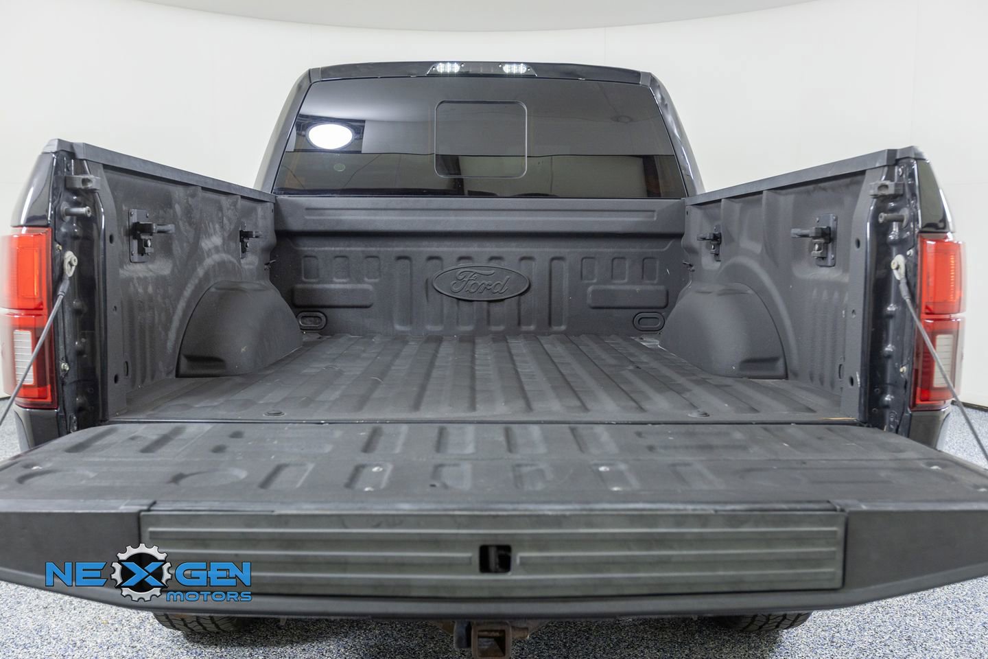 Used 2020 Ford F150 Lariat w/ Equipment Group 502A Luxury image 48