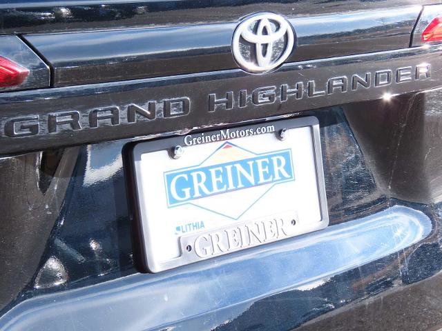 Used 2024 Toyota Grand Highlander Hybrid MAX Platinum image 12