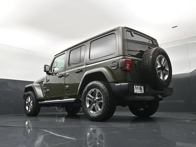 Used 2022 Jeep Wrangler Unlimited Sahara w/ LED Lighting Group AWD/4WD image 22