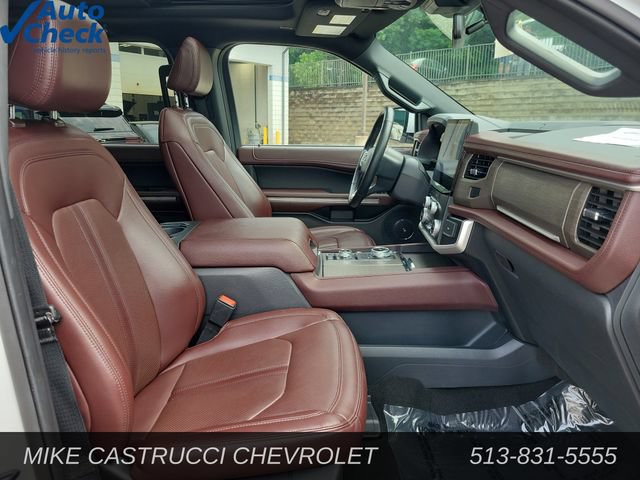 Used 2024 Ford Expedition Limited AWD/4WD image 24