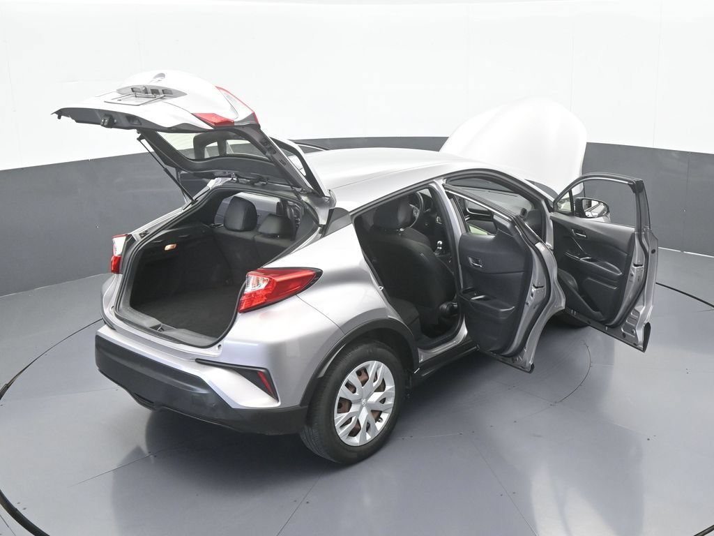 Used 2019 Toyota C-HR LE FWD image 61