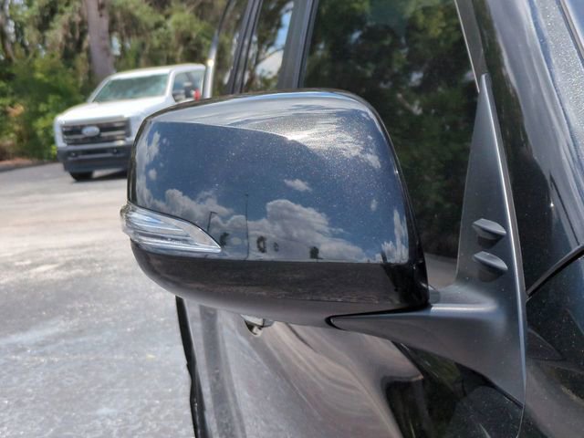 Used 2023 Lexus GX 460 Premium w/ Premium Package AWD/4WD image 12