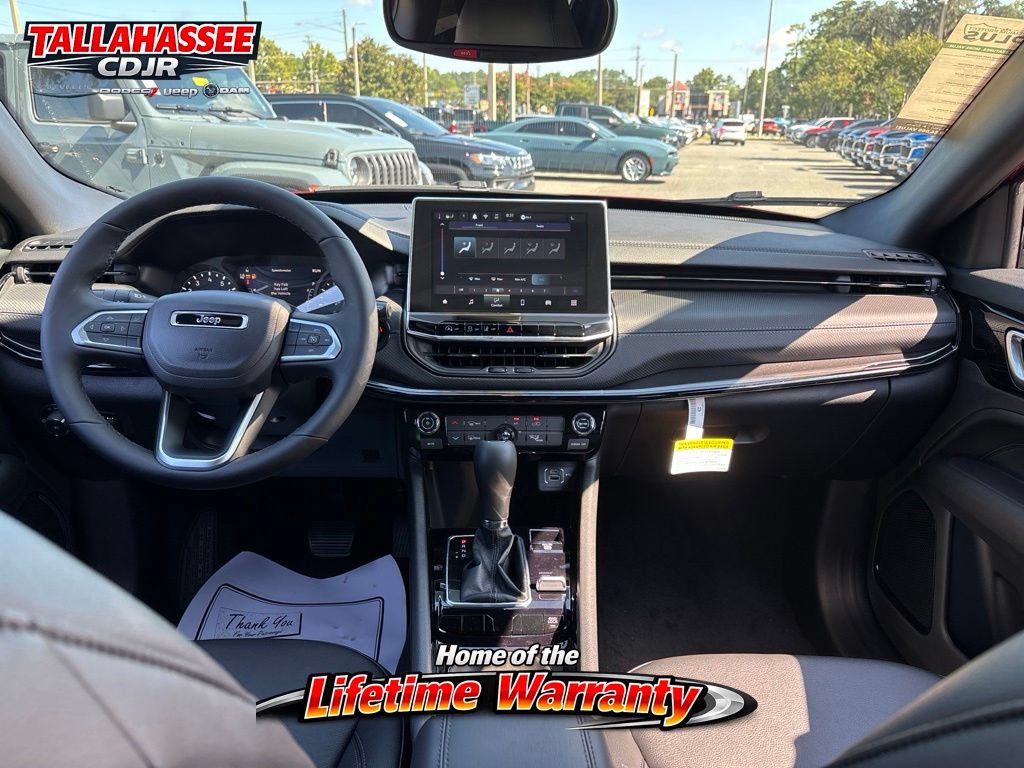 New 2026 Jeep Compass Latitude AWD/4WD image 30