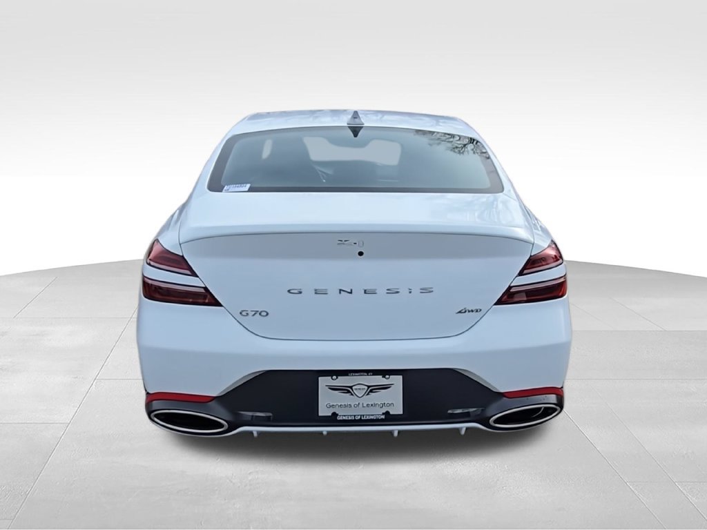 Used 2026 Genesis G70 2.5T AWD/4WD image 8