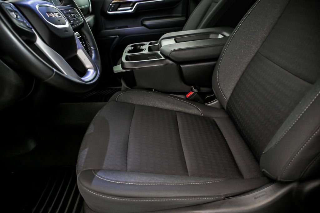 Used 2023 GMC Sierra 1500 Elevation image 12