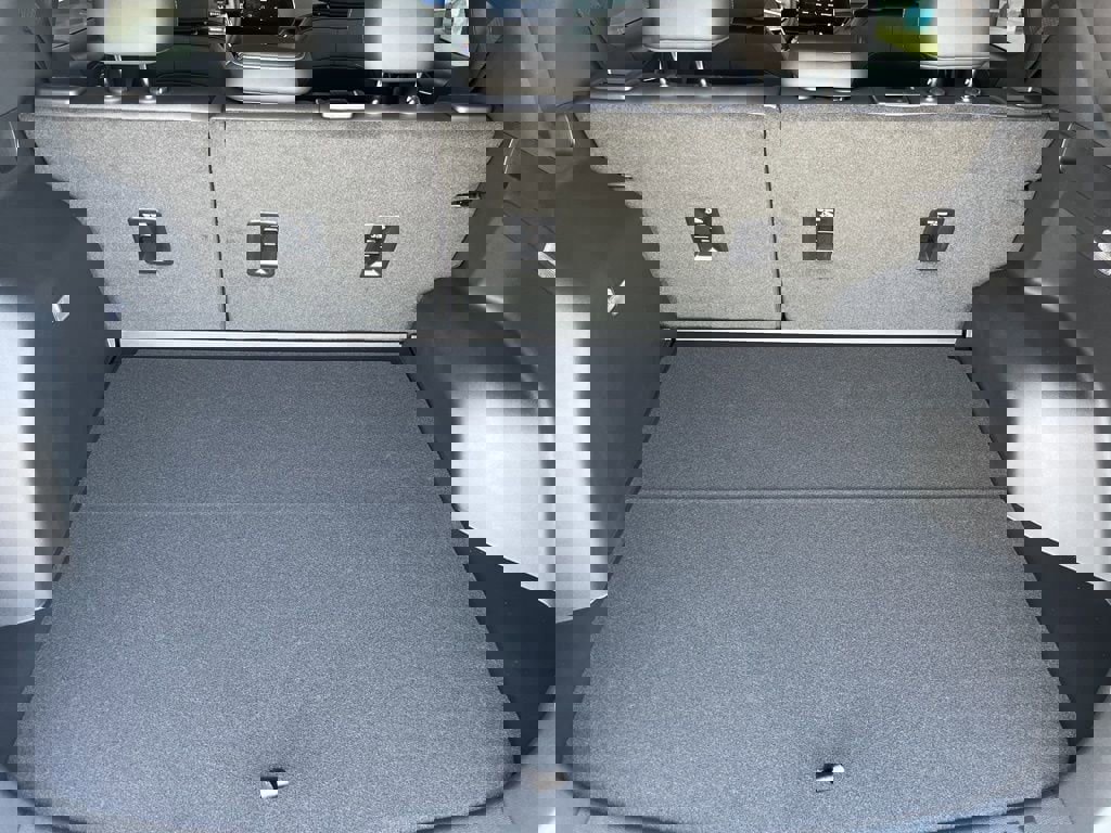 New 2026 Chevrolet Equinox LT w/ Convenience Package II image 17