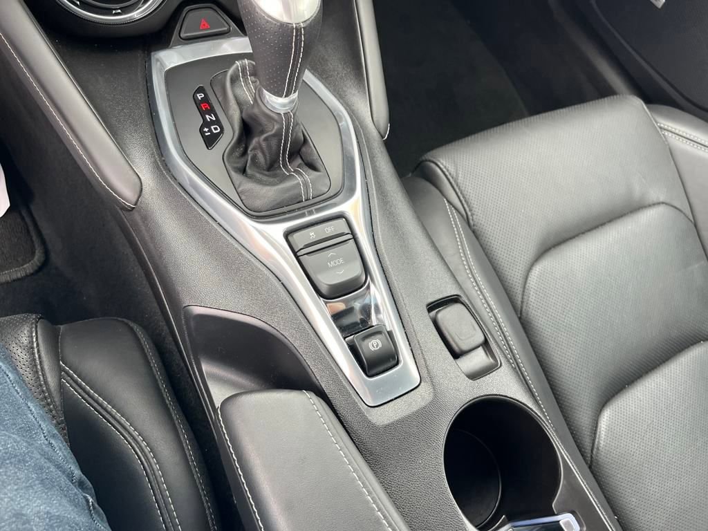 Used 2017 Chevrolet Camaro SS image 16