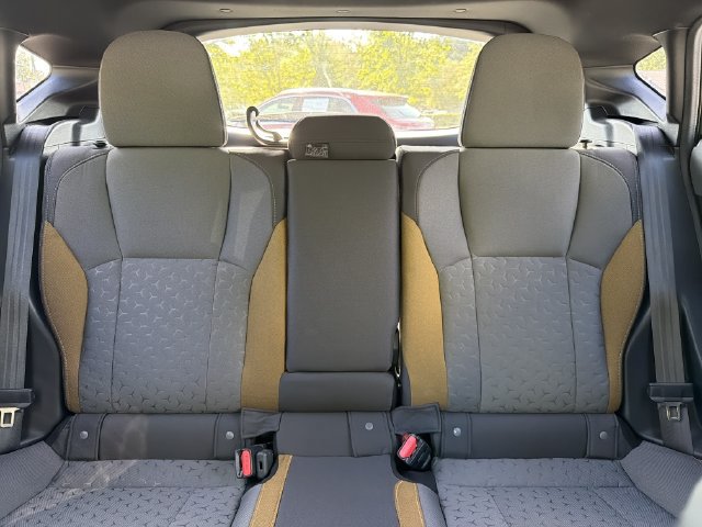 Used 2024 Subaru Crosstrek 2.5i Sport AWD/4WD image 28
