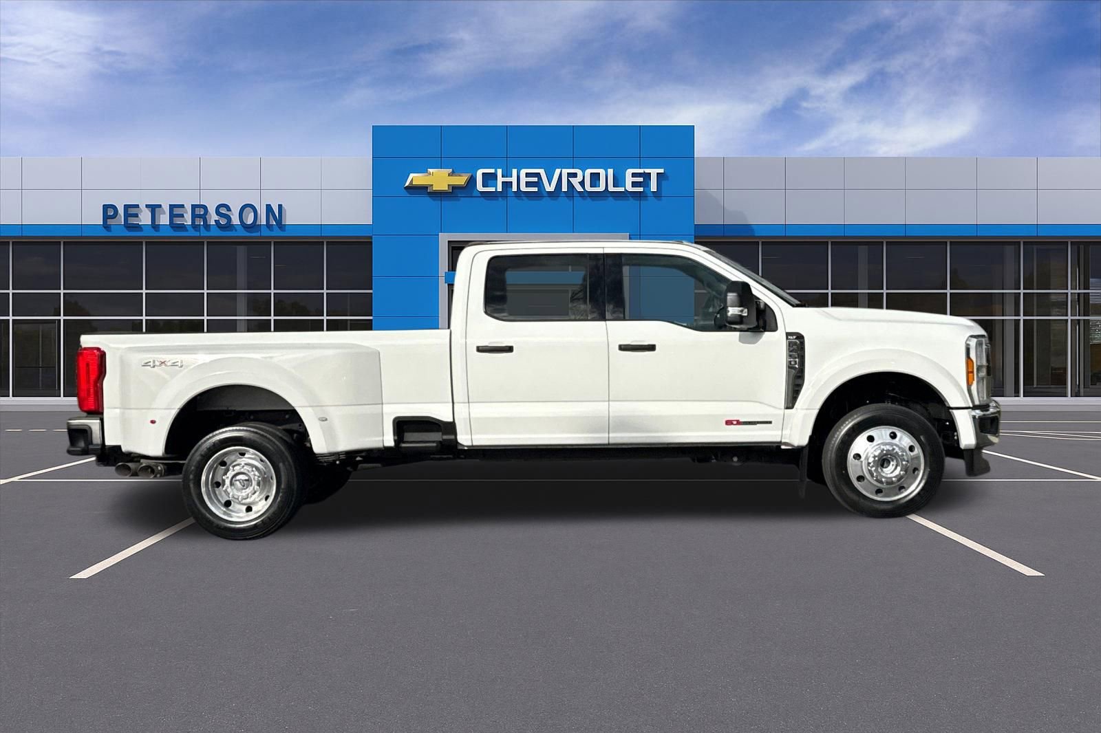 Used 2025 Ford F450 XLT AWD/4WD image 3