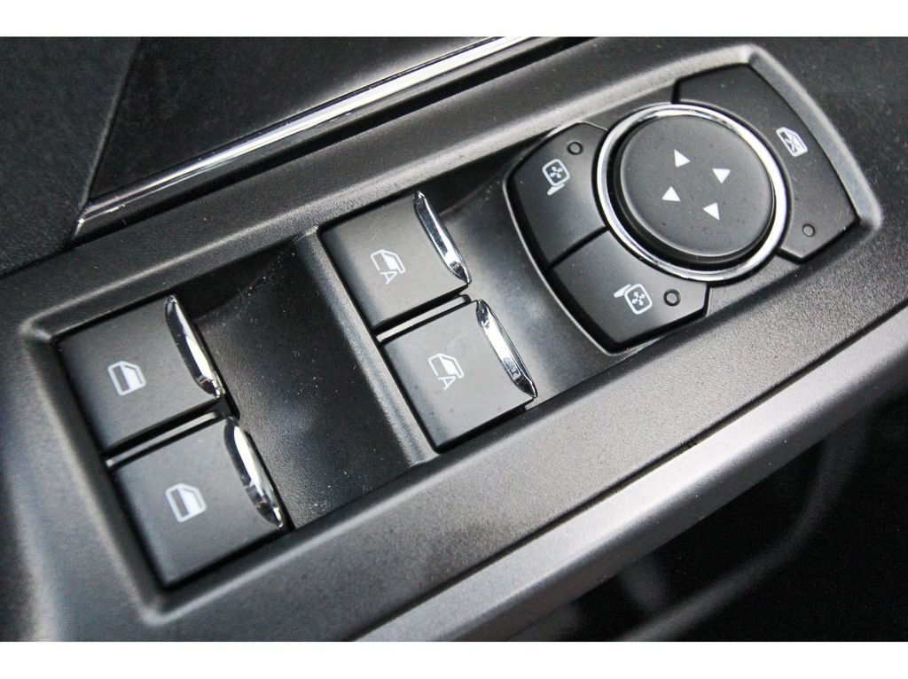Used 2025 Ford F150 Lightning XLT AWD/4WD image 21
