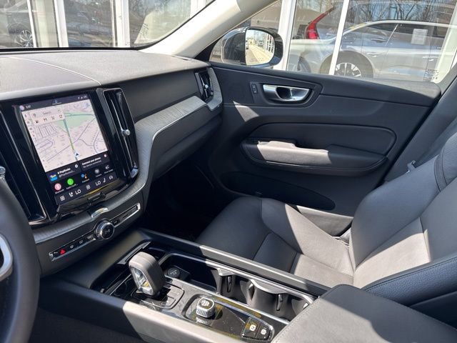 Certified 2025 Volvo XC60 B5 Plus image 26