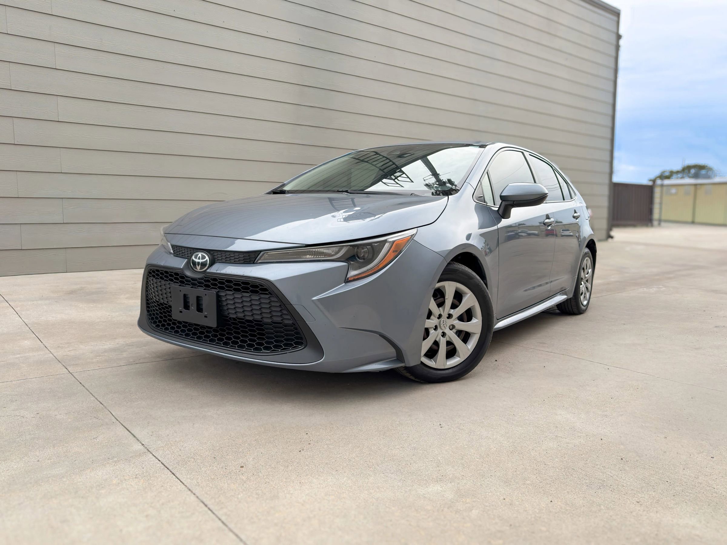 Used 2022 Toyota Corolla LE