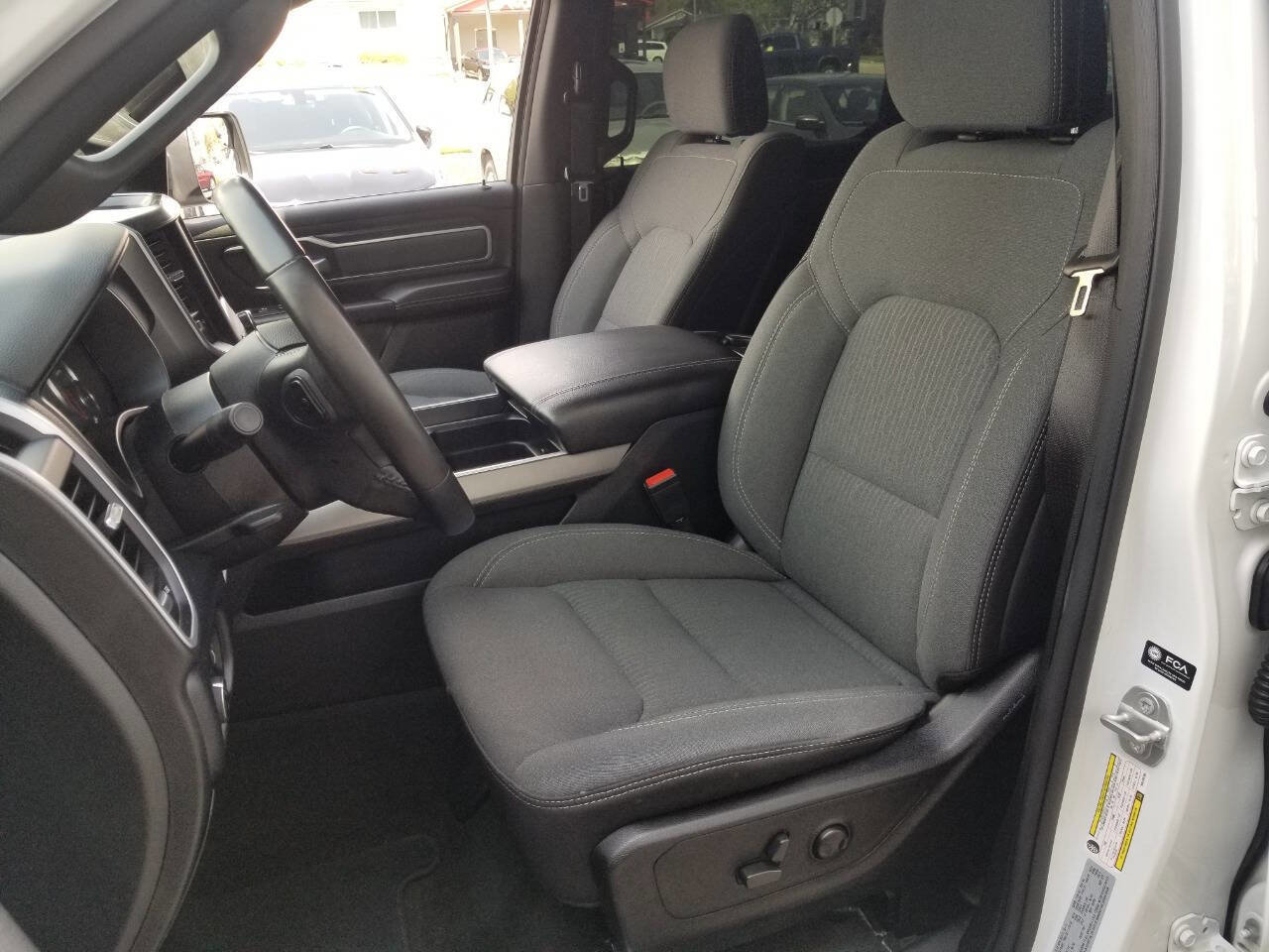 Certified 2022 RAM 1500 Big Horn image 10