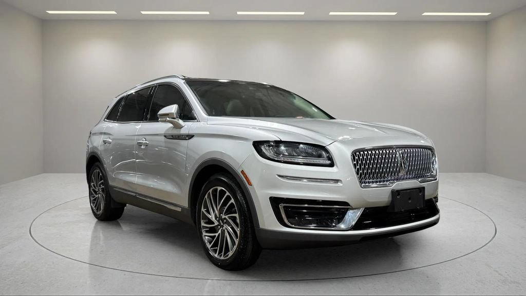 Certified 2019 Lincoln Nautilus Reserve w/ Class II Trailer Tow Package FWD image 1
