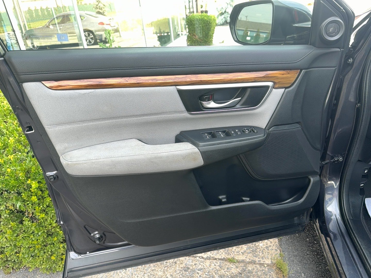 Used 2017 Honda CR-V EX image 13