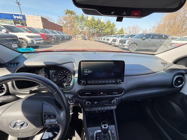 Certified 2023 Hyundai Kona SEL w/ Convenience Package AWD/4WD image 2