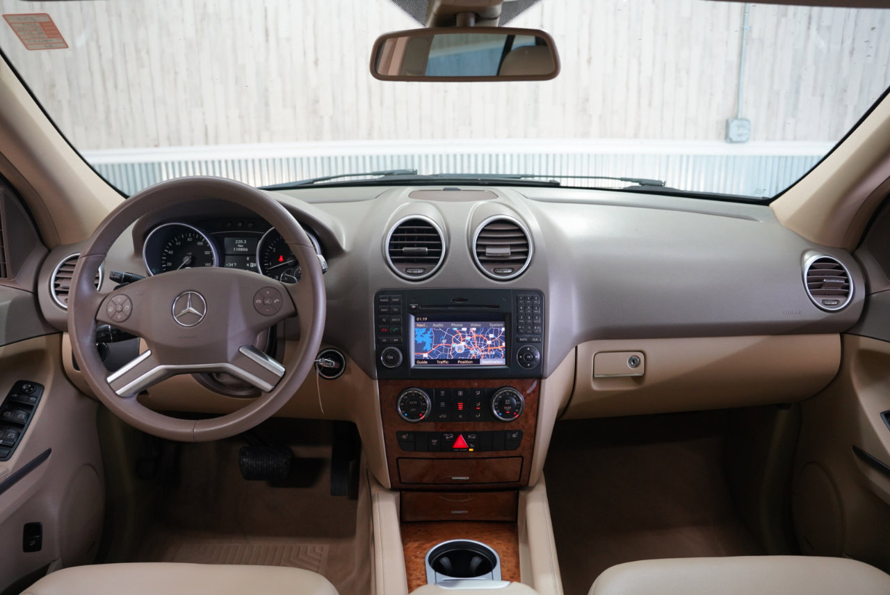 Used 2009 Mercedes-Benz ML 350 4MATIC image 17