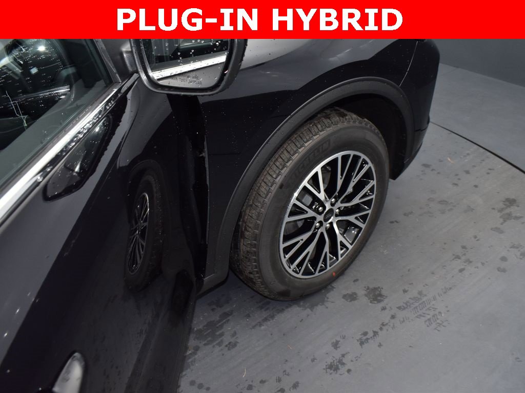 New 2025 Ford Escape SE w/ PHEV Premium Package image 18
