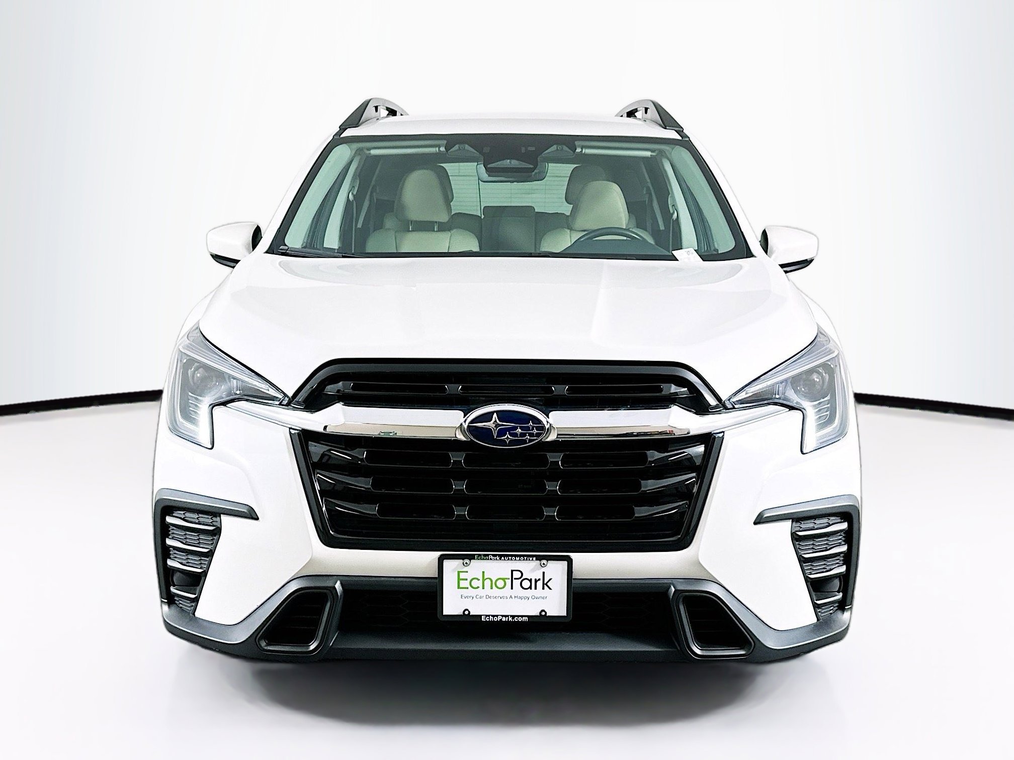 Used 2024 Subaru Ascent Premium w/ Convenience Package image 2