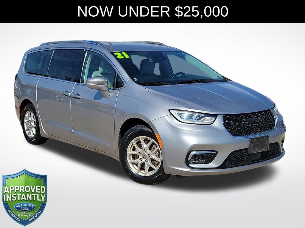 Used 2021 Chrysler Pacifica Touring-L