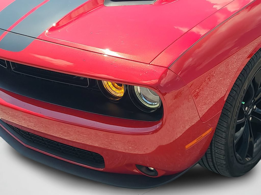 Used 2018 Dodge Challenger R/T w/ Blacktop Package RWD image 23