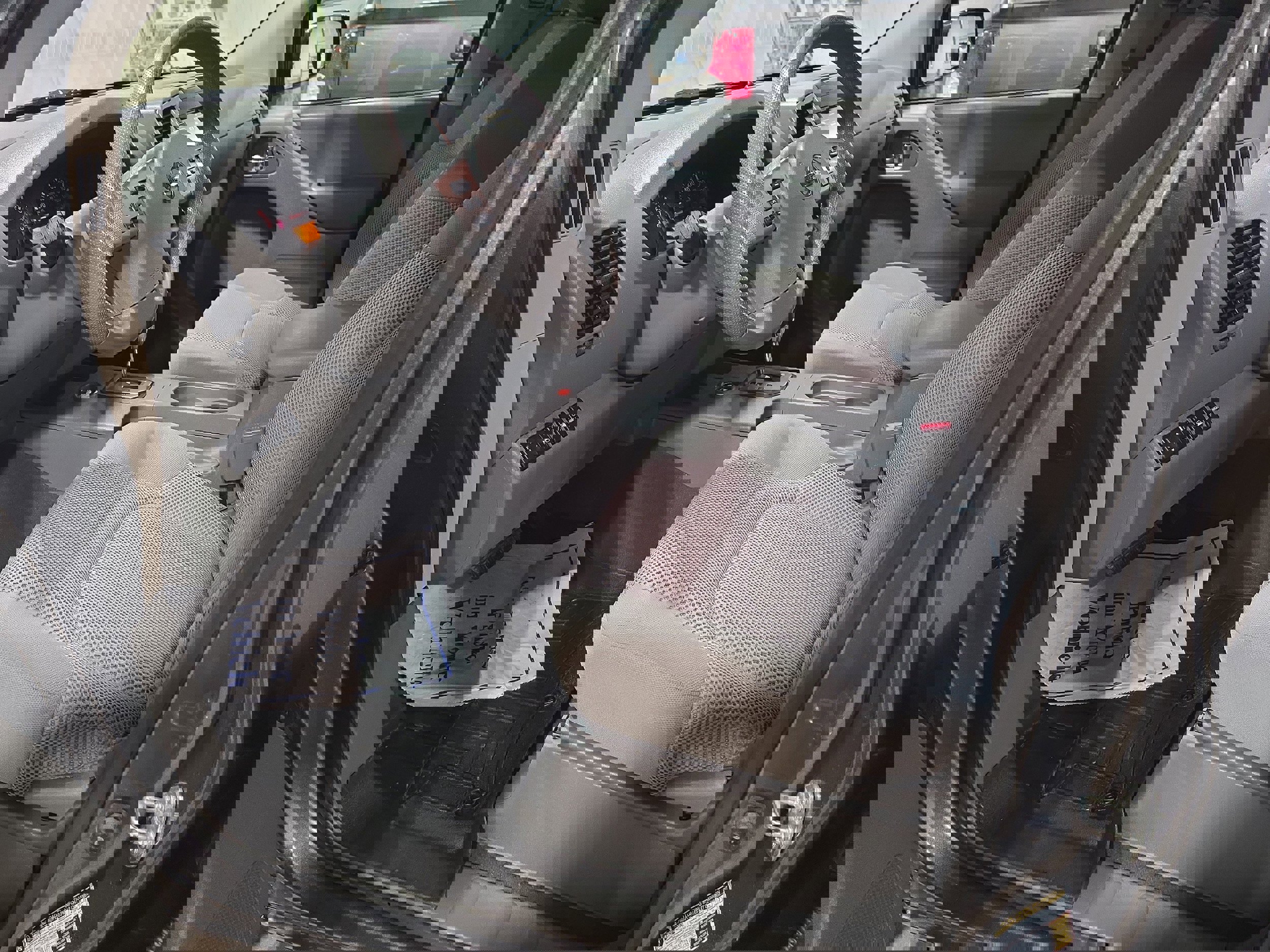 Used 2020 Nissan Frontier SV w/ Midnight Edition Floor Mats image 12