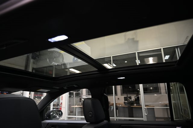 New 2026 GMC Acadia Elevation w/ Elevation Premium Package image 18