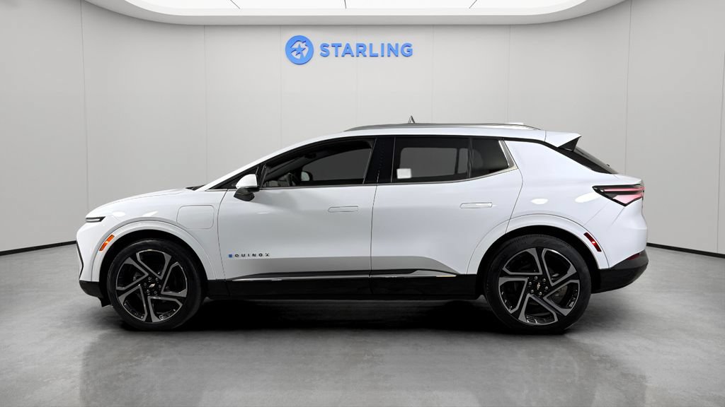 Certified 2024 Chevrolet Equinox EV LT FWD image 3