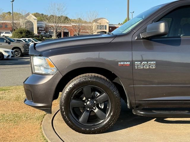 Used 2018 RAM 1500 Express image 12