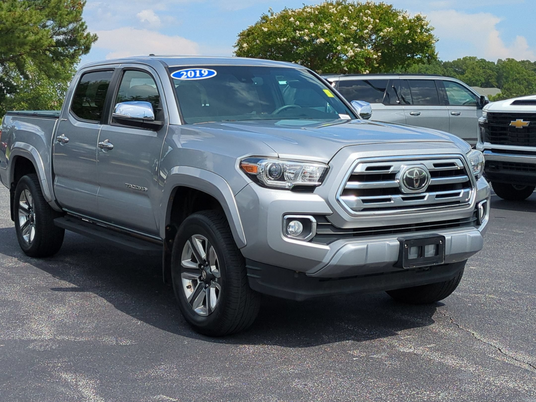 Used 2019 Toyota Tacoma Limited AWD/4WD video 2
