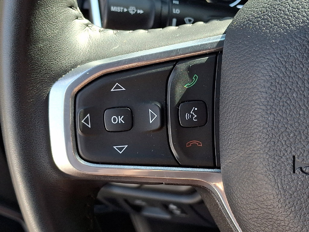 Used 2024 RAM 1500 Laramie AWD/4WD image 21