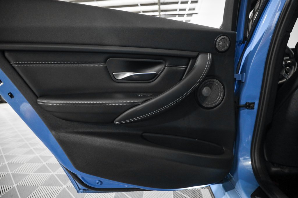 Used 2018 BMW M3 image 43