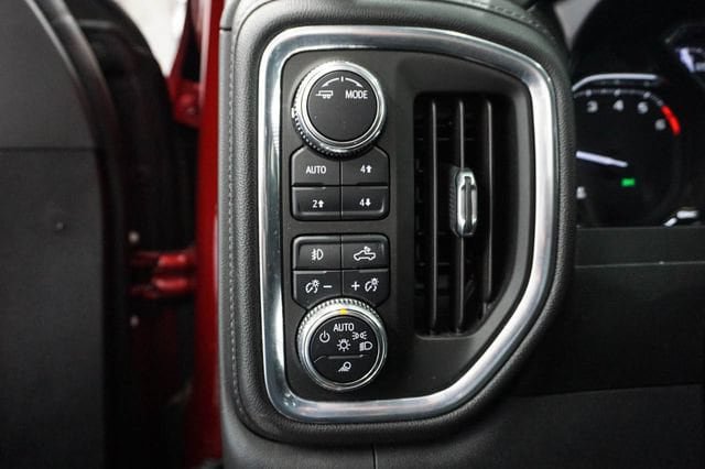 Used 2021 GMC Sierra 1500 SLT w/ SLT Premium Package AWD/4WD image 10