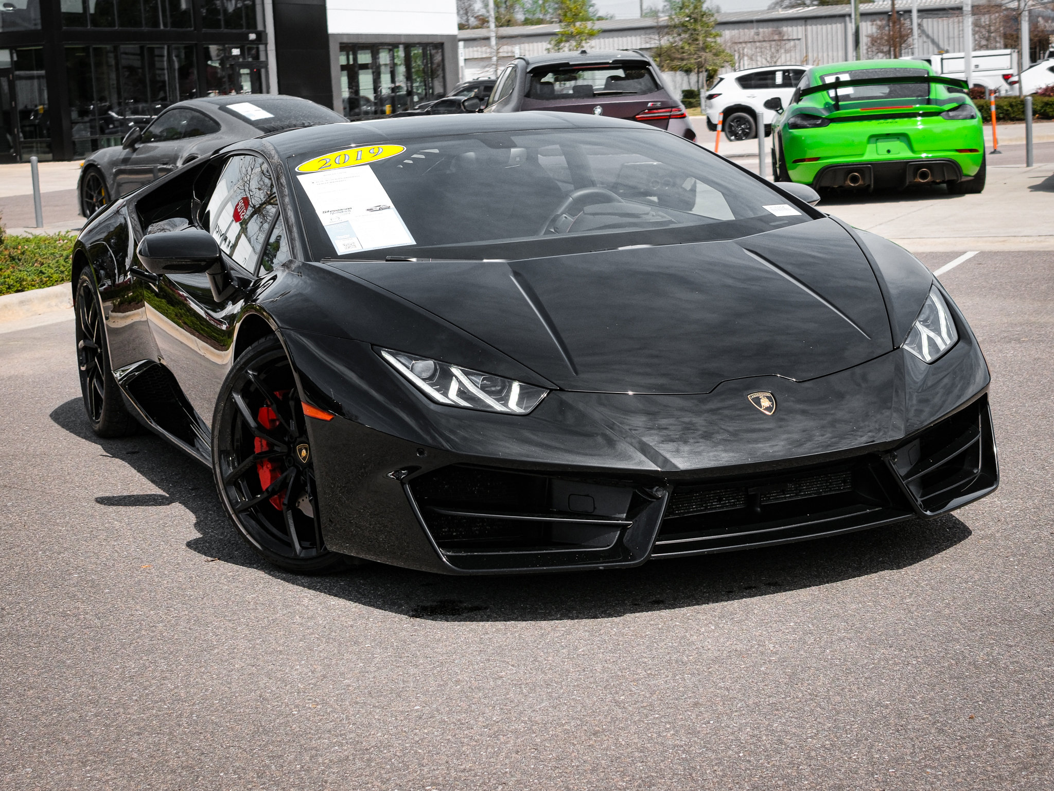 Used 2019 Lamborghini Huracan LP 580-2 image 2