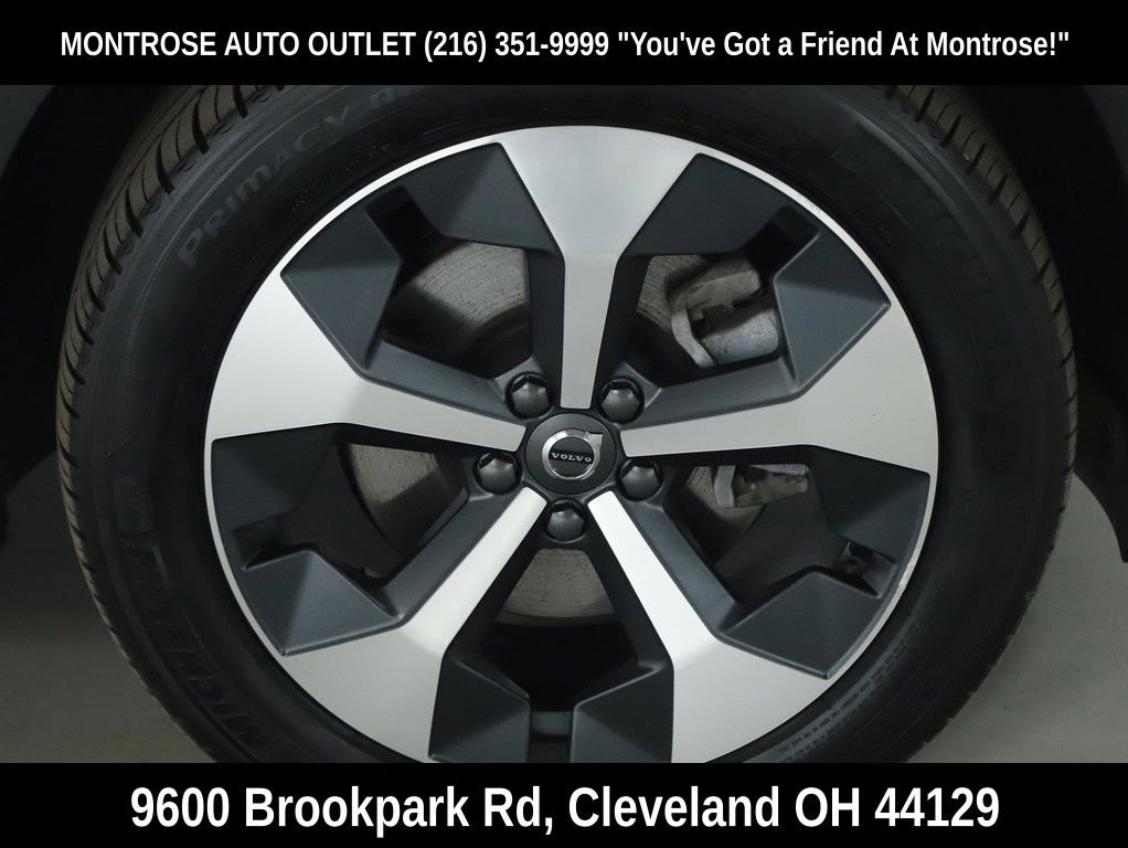 Used 2023 Volvo XC40 B5 Plus w/ Climate Package image 45