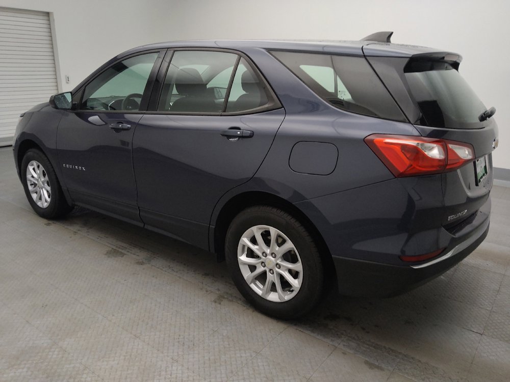 Used 2018 Chevrolet Equinox LS image 3